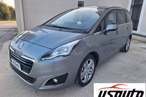 Peugeot 5008 1.6 HDi 115CV"7 POSTI" NAVI TETTO