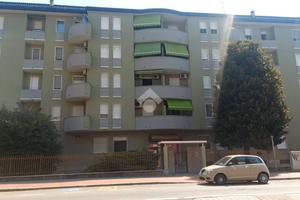 2 LOCALI A SETTIMO MILANESE