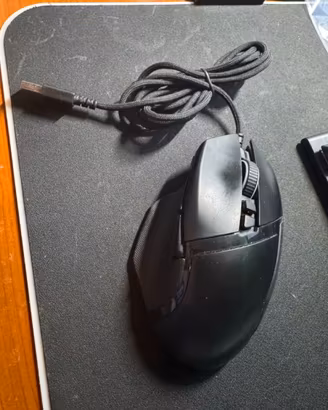 mouse azer Basilisk (senza dongle, perso)