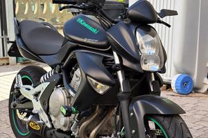 Kawasaki ER-6N 2007 – 22.000 km