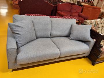 DIVANO 2 POSTI GRIGIO POLTRONESOFÀ 