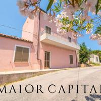 Posada | Sas Murtas | Casa bifamiliare con possibi