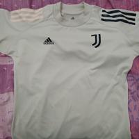 maglia ragazzo adidas con marchio Juventus 
