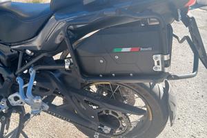 Benelli trk 502x