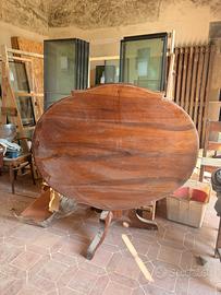 Tavolo ovale ribaltabile