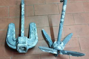 Lotto ancora Hall + ancora Grappino per ormeggio