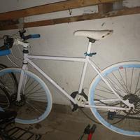 Bici scatto fisso