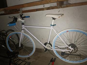 Bici scatto fisso