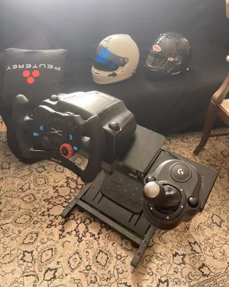 Simulatore guida logitech