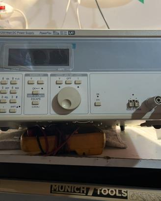 Alimentatore professionale  100 Ampere