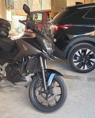 Honda nc 750 x abs