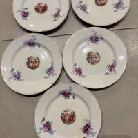 2 serie di piatti vintage