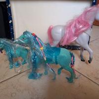 Cavalli sbrilluccicosi