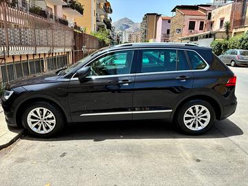 VOLKSWAGEN Tiguan 1.6 Tdi Business - 2017