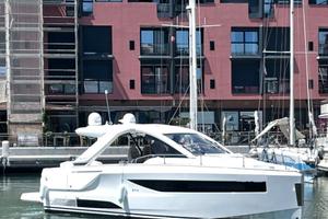 Jeanneau DB 37 OB
