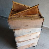 materiale apicoltura, melari costruiti ed altro 