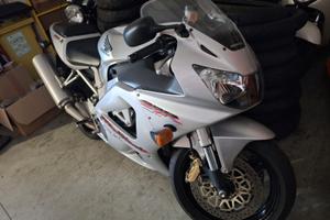 Honda CBR 900 RR Fireblade del 2001