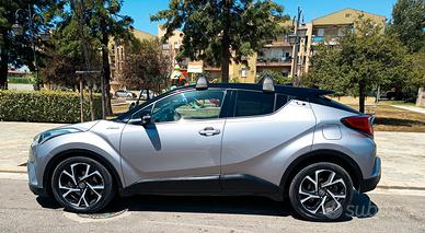 Toyota C-HR  1.8 Hybrid Lounge FHEV