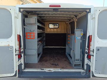 Peugeot Boxer 330 2.2 HDi/110CV FAP PC-TN Furgone
