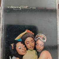 AUDIOCASSETTA DI CLEOPATRA " COMIN' ATCHA ! "