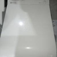 lavatrice carica dall'alto Electrolux pari al NUOV