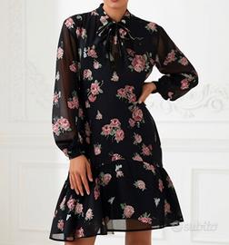 Abito  a fiori Stradivarius – Stile Romantico