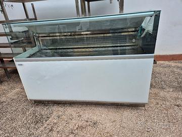 Frigo pizzeria e vetrinetta 