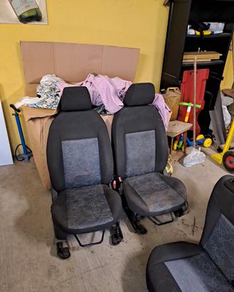 sedili ford fiesta 2007