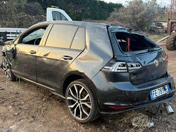 GOLF 7 GTI PERFORMANCE