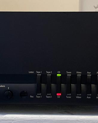 Amplificatore integrato al Harman kardon hk680