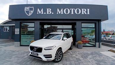 Volvo XC 90 XC90 D5 AWD Geartronic 7 posti Momentu