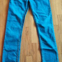 Jeans Levi's 510 Skinny 16A