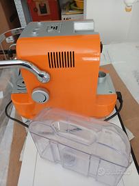 macchina caffè cialde  a modo mio lavazza 