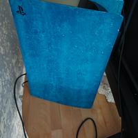 ps5  con God of warr Ragnarok 