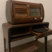 Siemens 640 + giradischi/ anni 40