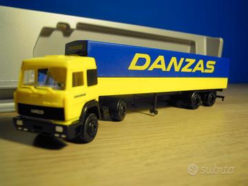 Camion Iveco Turbo Star Danzas Herpa art. 847014