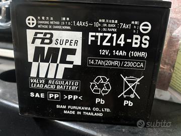 Batteria BMW GS 1200 Adventure Aprilia Capo Nord