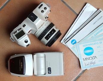 MINOLTA 8000i Limited + 35-105mm + Flash