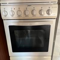 Cucina a gas, forno elettrico