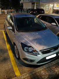 Ford focus 1.6 | si neopatentati