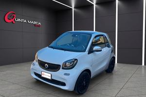 Smart Fortwo 1.0 71cv AUTOMATICA NAVI/CERCHI BLACK
