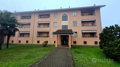 Appartamento di 123 m² con 4 locali e box auto a B