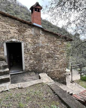 Rustico / Casale di 66 m² con 4 locali a Pigna