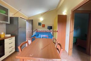 Appartamento, Campofelice di Roccella.