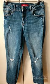 Jeans Guess taglia piccola