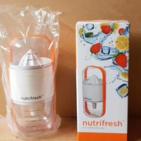 Utensile multifunzione 6 in 1 per alimentari