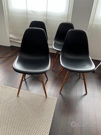 Vitra Eames Plastic Chair Dsw