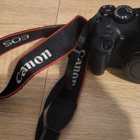 canon 1300d body con due batterie 