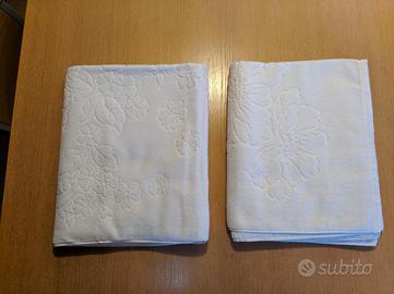 N.2 asciugamani Besana nuovi