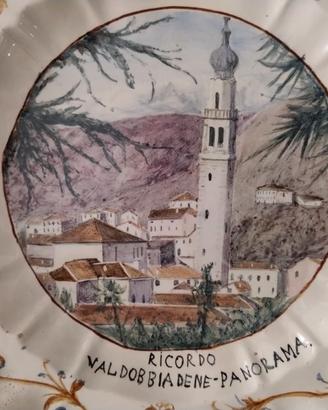 Piatto in maiolica dipinto a mano.Valdobbiadene